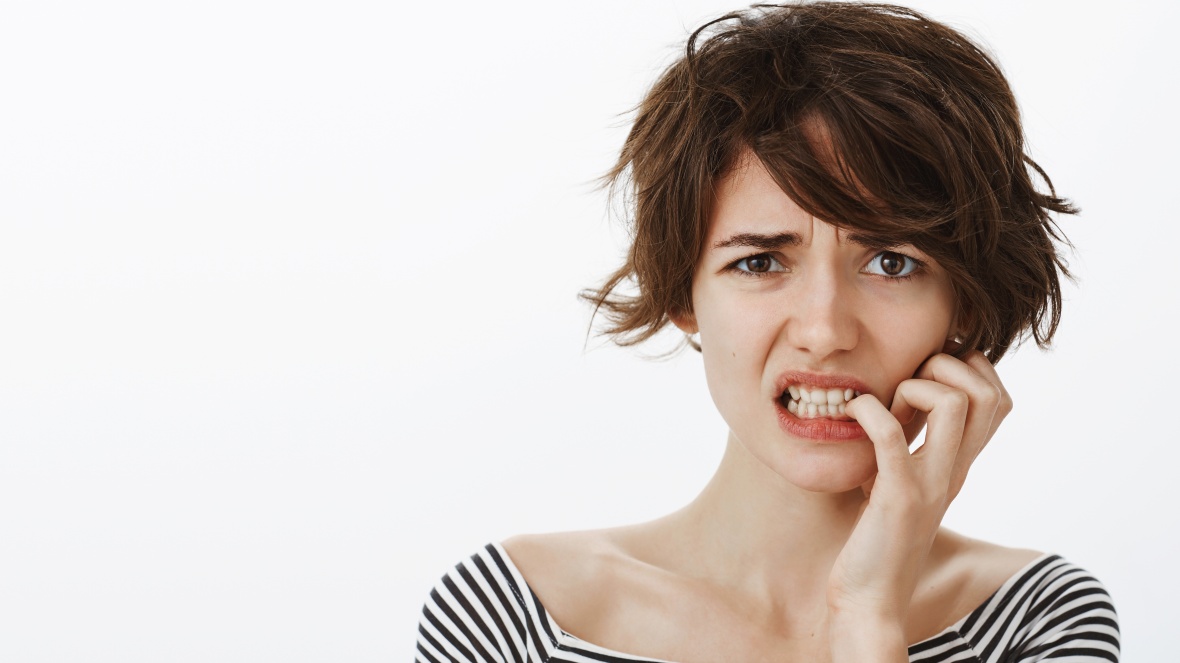 Bruxismo: como identificar e tratar o distúrbio que afeta seu sorriso